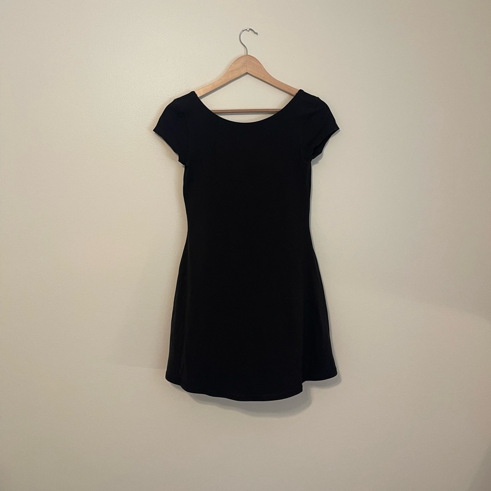 Aerie Offline Black Cap Sleeve Dress